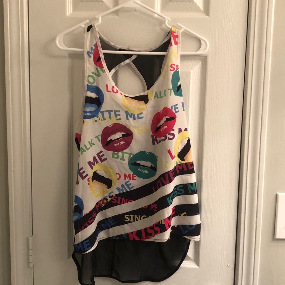 Fashion Dazzel “Bite me” lip print Shirt Size Large